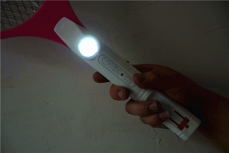 Vợt muỗi cao cấp 2 trong 1 sử dụng Pin sạc tiện sử dụng