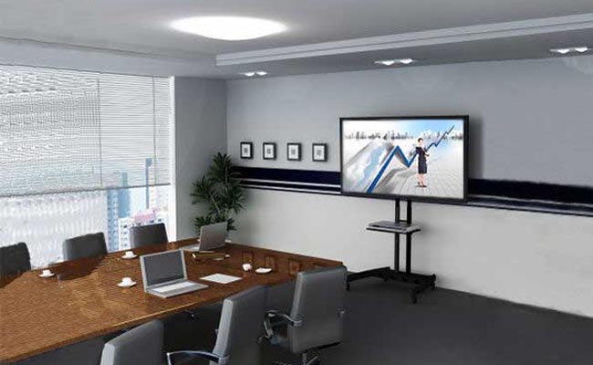 chân tivi đang năng giá rẻ